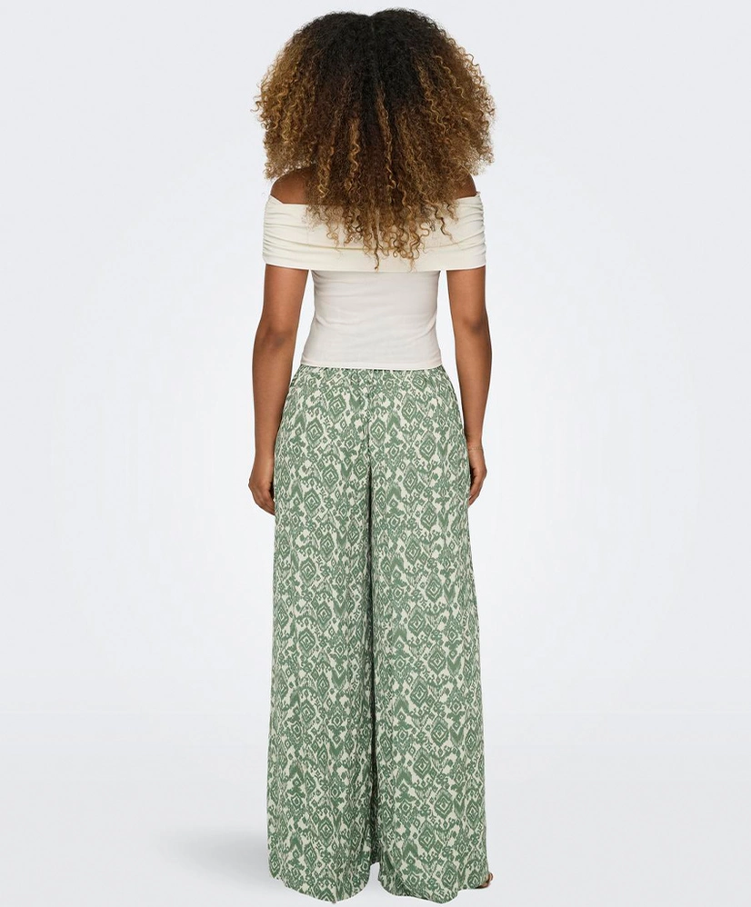 ONLY Off Shoulder Top Live Love