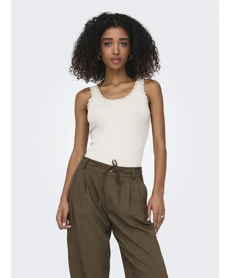 ONLY Top Singlet Sara Sharai