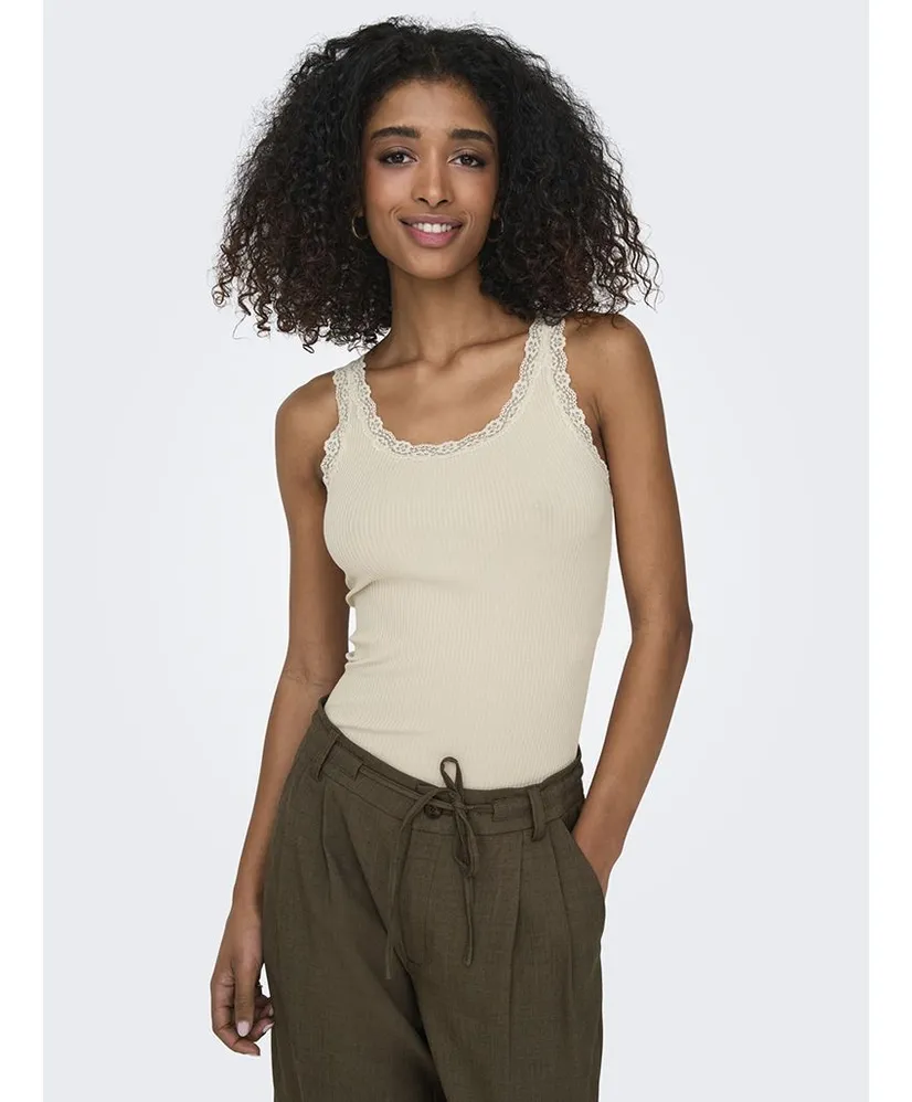 ONLY Top Singlet Sara Sharai