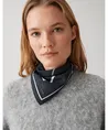 OPUS Sjaal Acindie