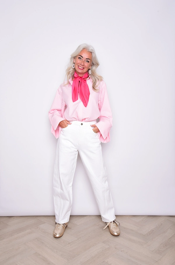 PINK BREEZE