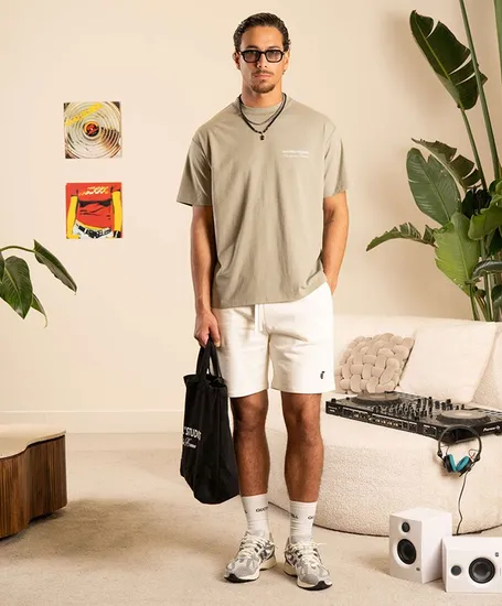 Quotrell T-shirt Studios