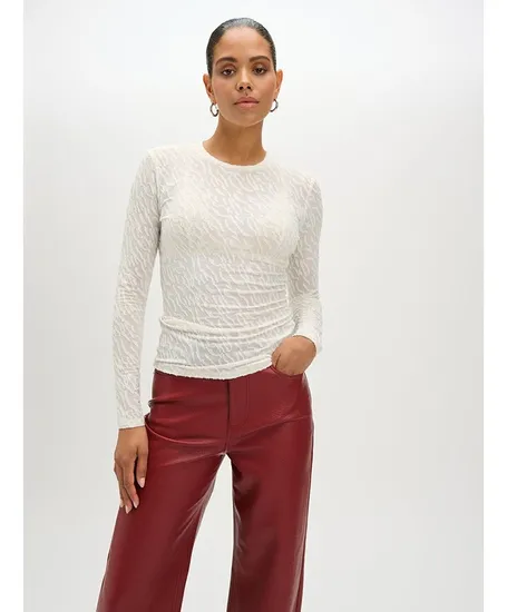 Refined Department Top Structure Pepper