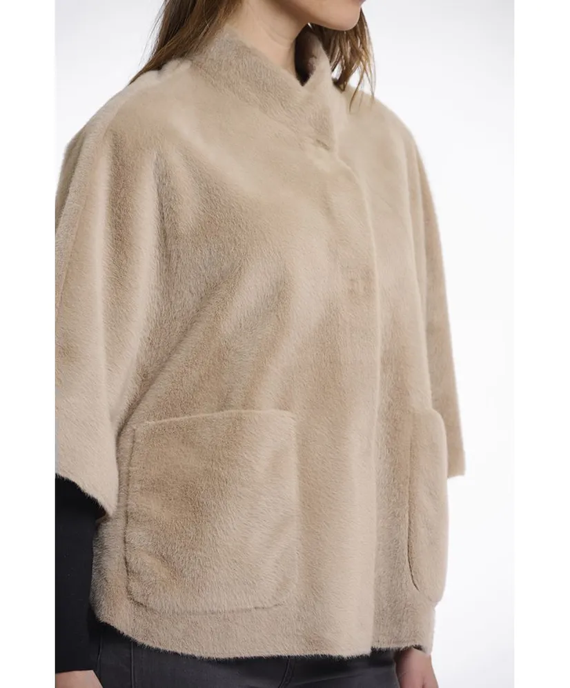 Rino & Pelle Cape Faux Fur