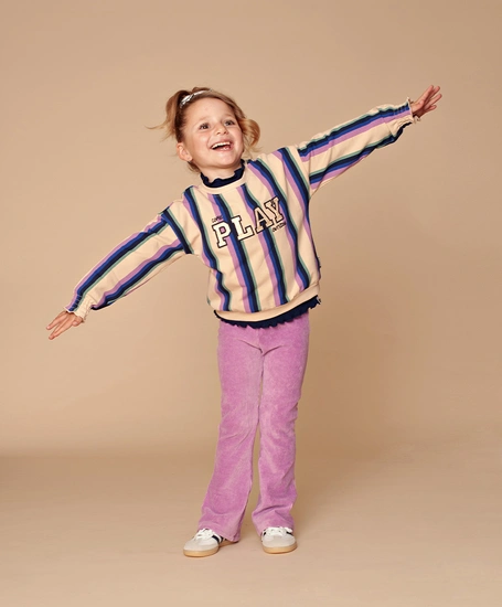 Stains & Stories Sweatshirt Come Play Outside