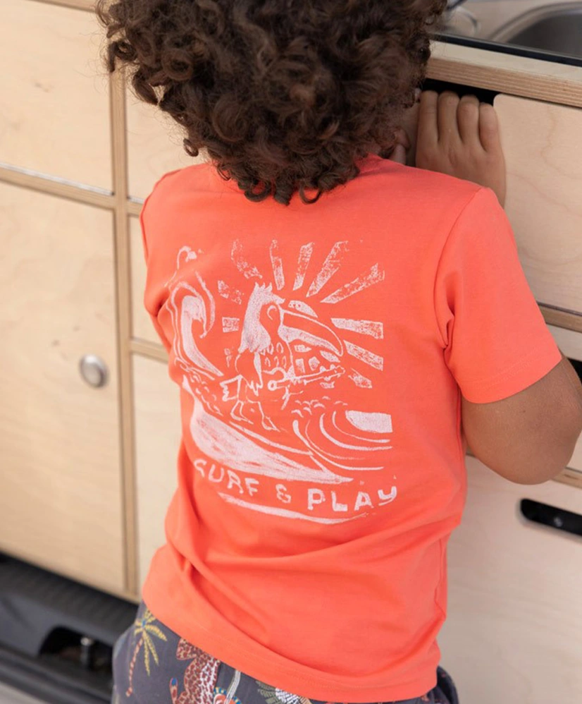 STURDY T-shirt Happy Rio