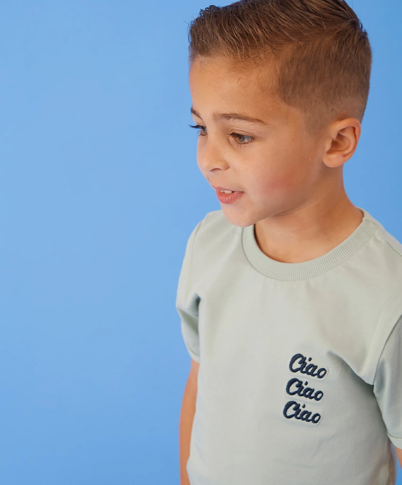 STURDY T-shirt The Good Life