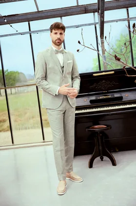 SUITED FOR THE MOMENT