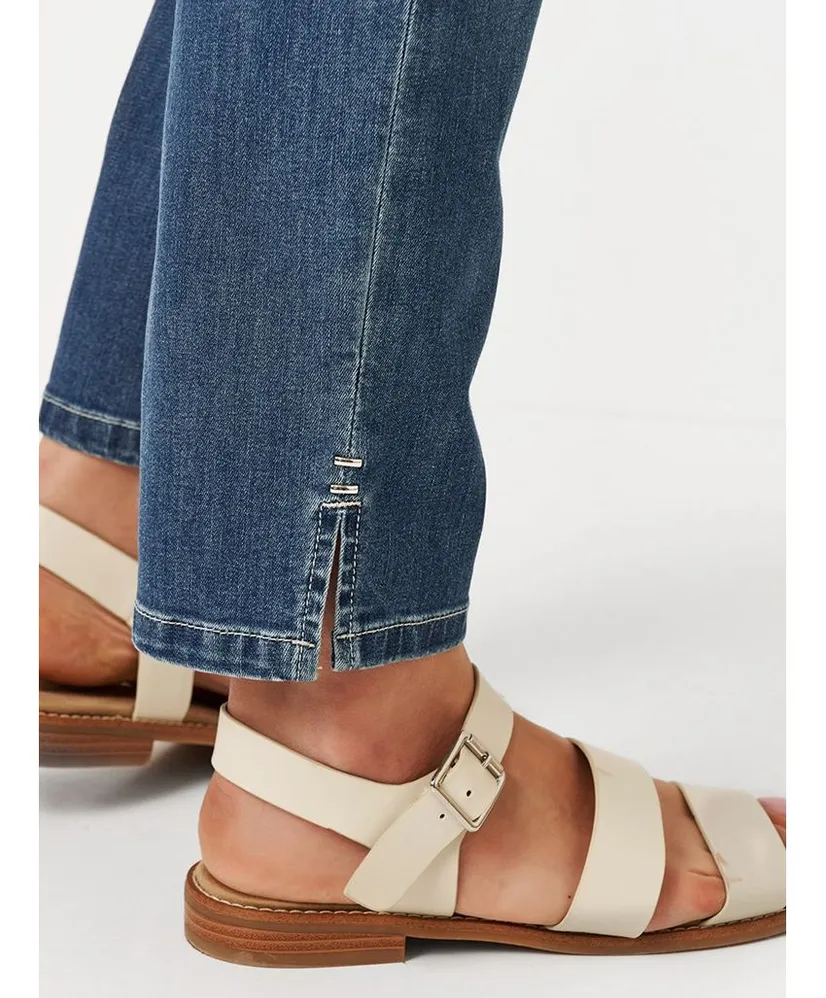 TONI Jeans Be Loved
