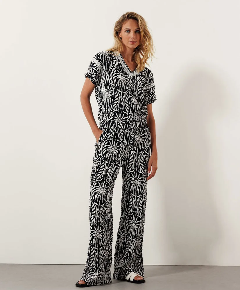 Tramontana Broek Tramontana Trousers Black And Whi