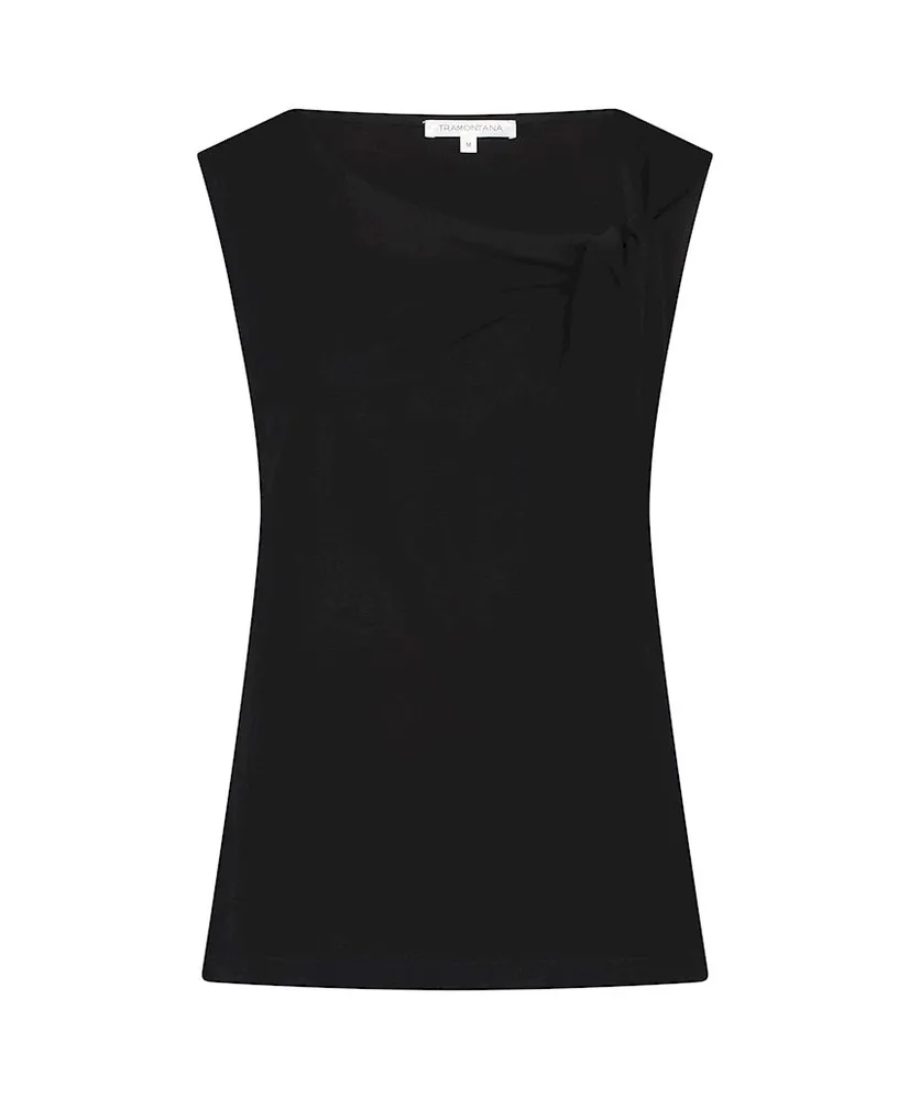 Tramontana Top Knot Detailed