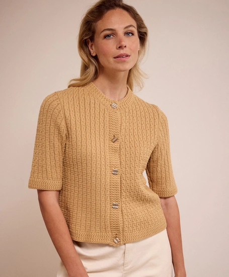 Tramontana Vest Cable Stitch