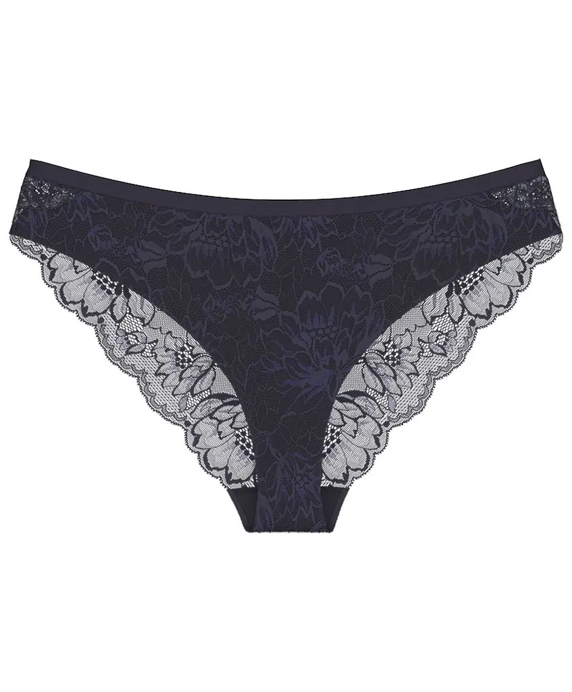 Triumph Brazilian Slip Amourette Charm