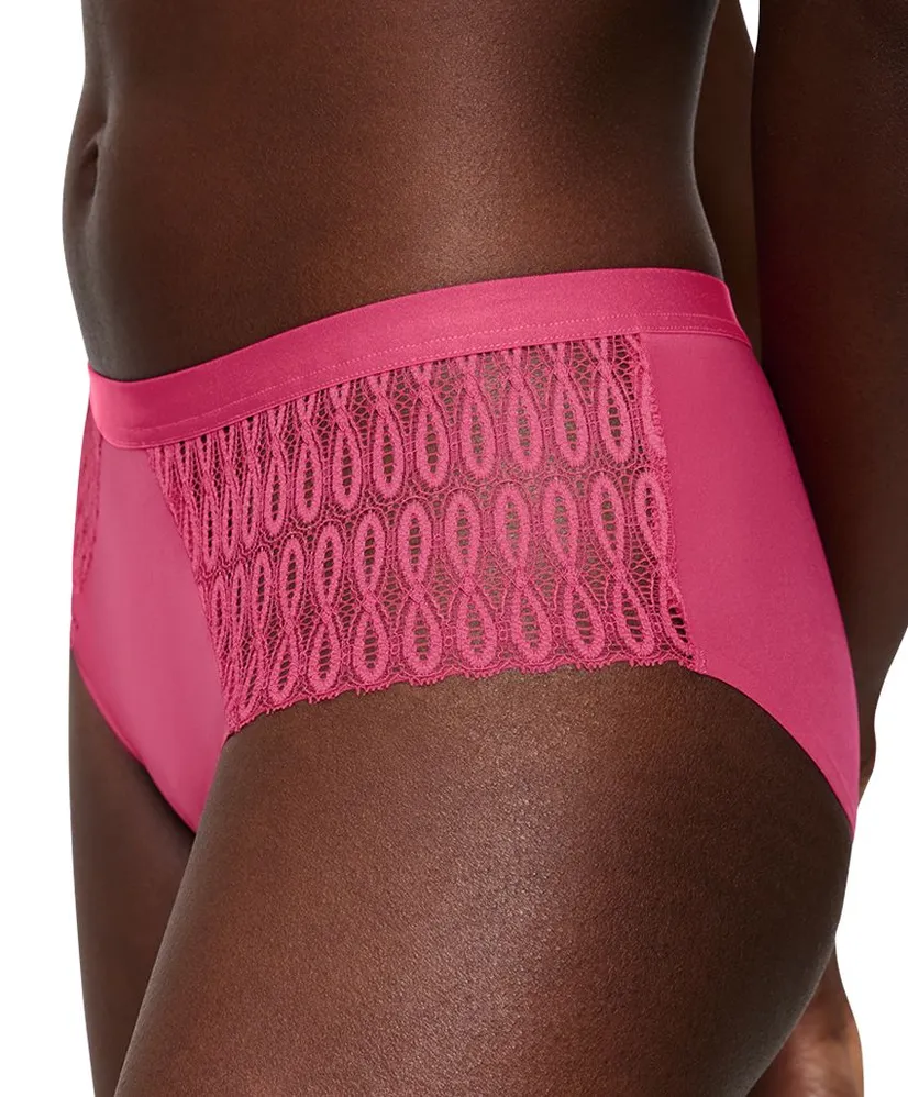 Triumph Maxi Slip Aura Spotlight