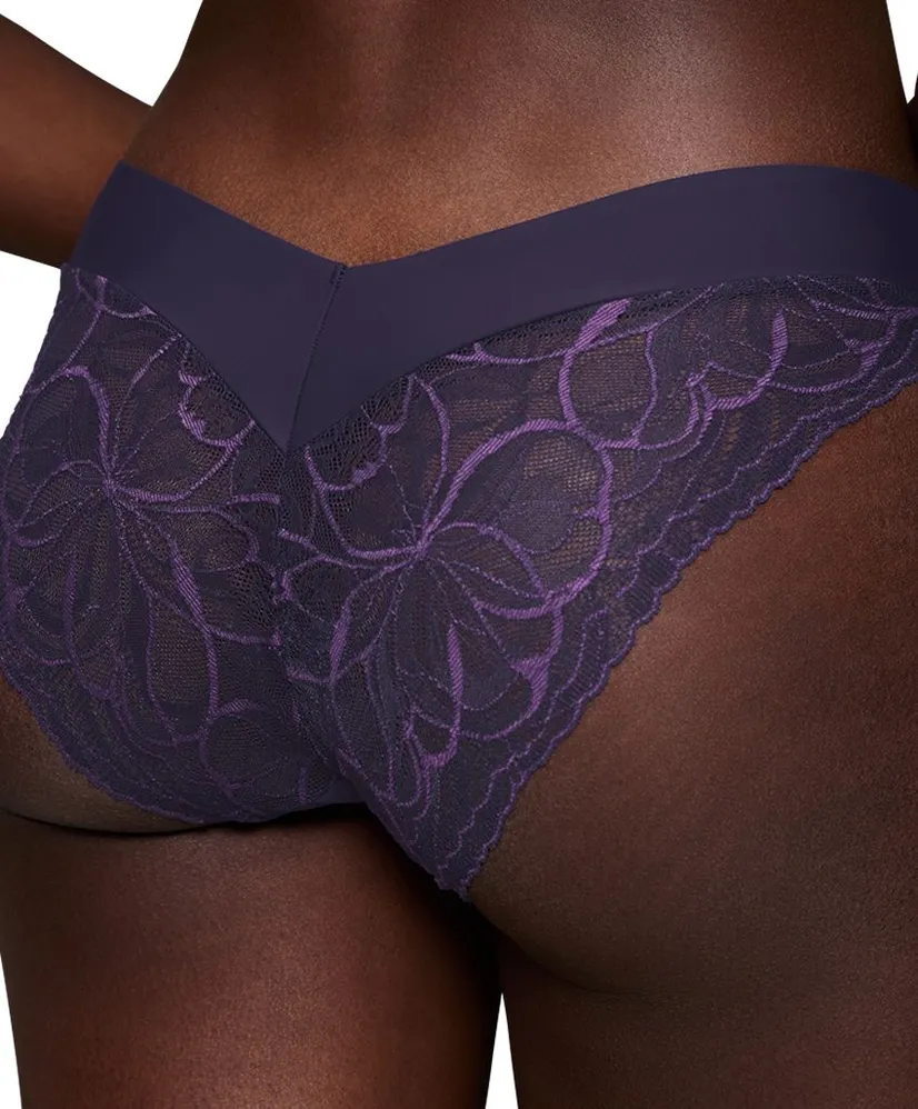 Triumph Tai Slip Body Make-Up Illusion Lace