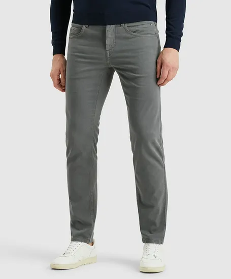 Vanguard Broek V850