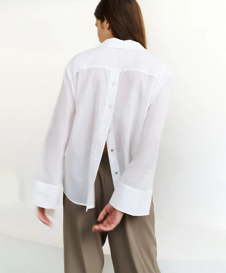 YAYA Blouse Back Buttons