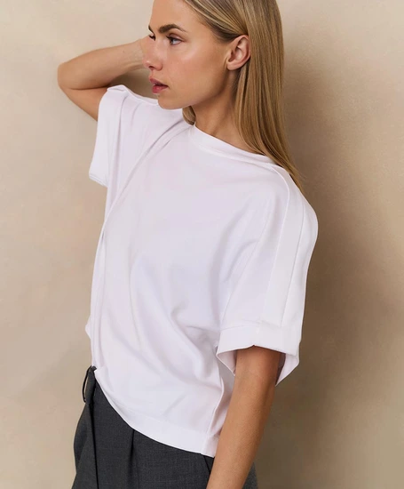 YAYA T-shirt Folded Detail