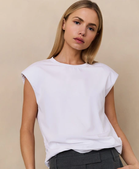 YAYA T-shirt Padded Shoulders