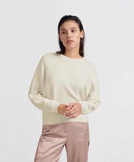 YAYA Trui Seam Details