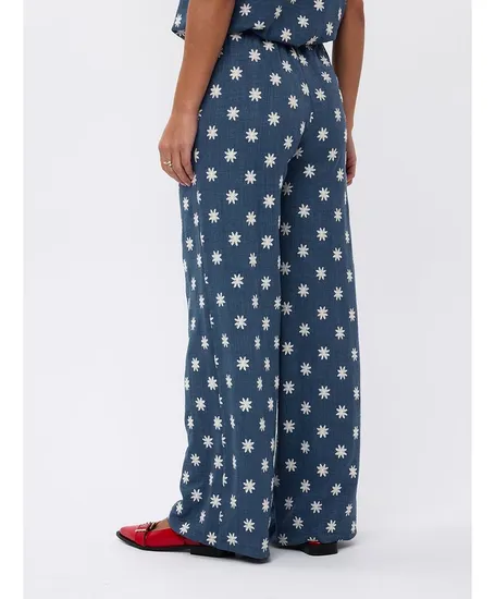 Ydence Broek Fern